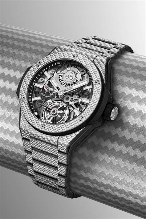 hublot big bang gmt carbon|big bang tourbillon carbon.